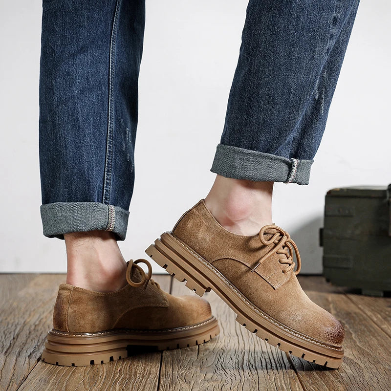 Workshop Suede Derby in Camel, side view on the foot