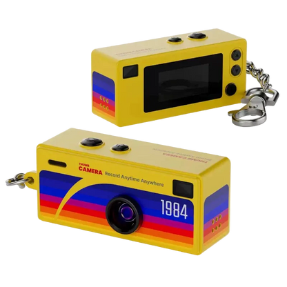 Mini Vintage Camera 1984 – Retro Keychain