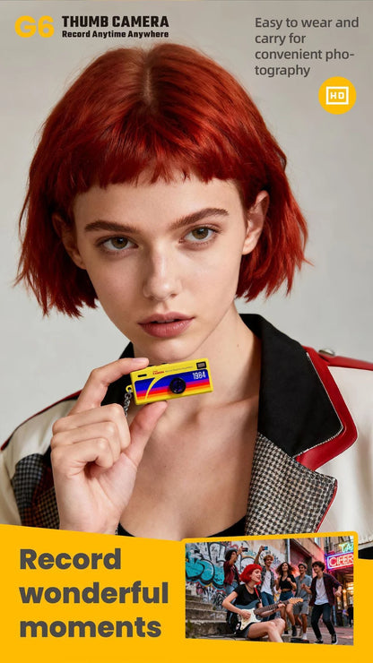 Mini Vintage Camera 1984 – Retro Keychain